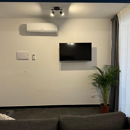 Black Room & Breakfast Μπάρι Εξωτερικό φωτογραφία