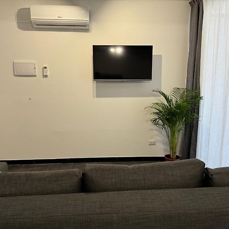 Black Room & Breakfast Μπάρι Εξωτερικό φωτογραφία