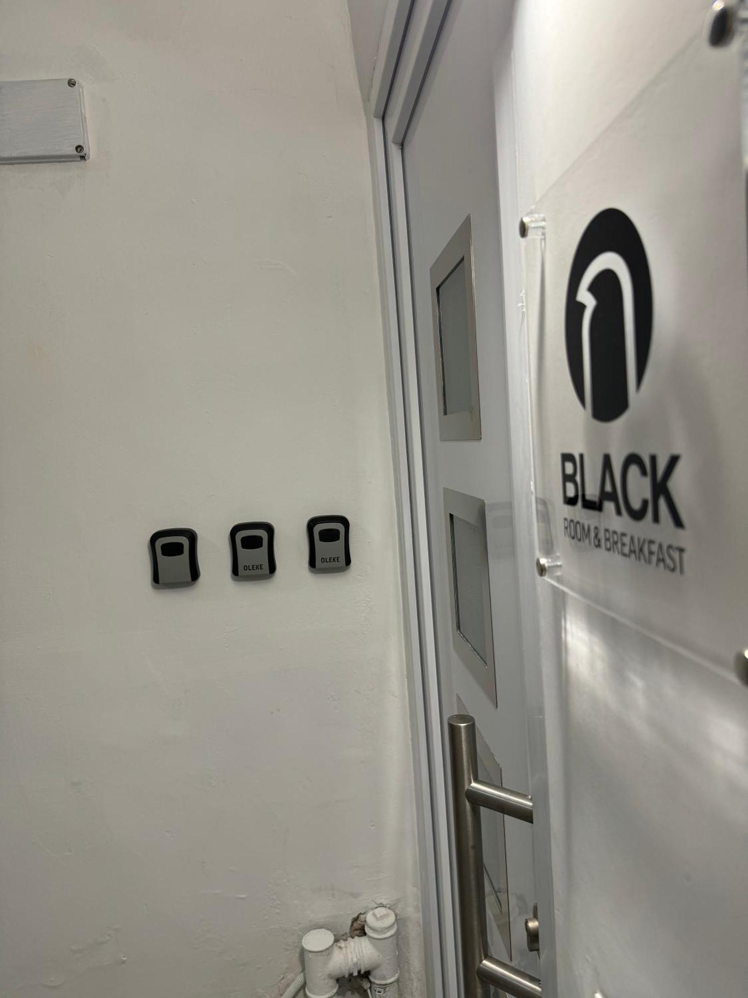 Black Room & Breakfast Μπάρι Εξωτερικό φωτογραφία