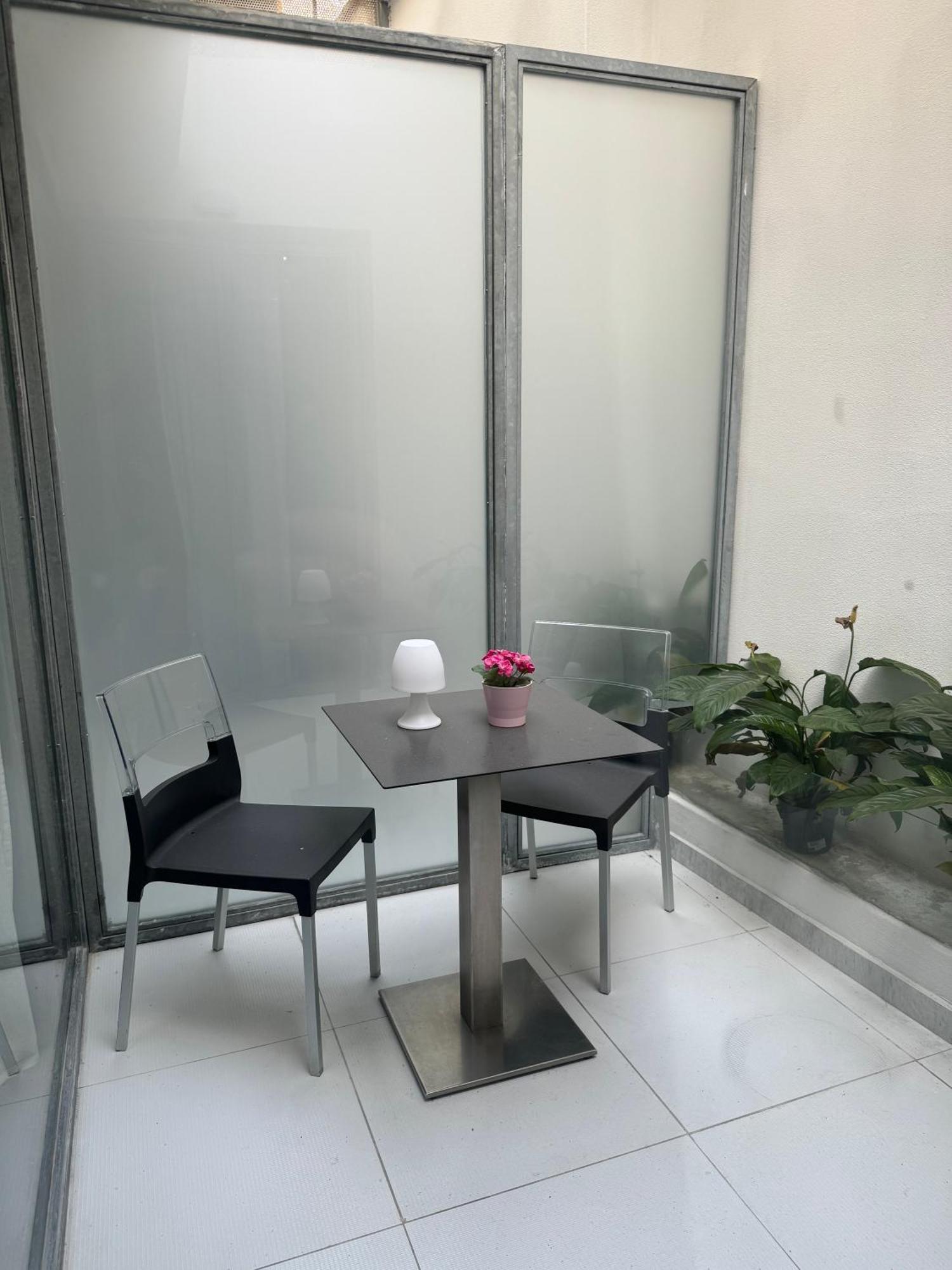 Black Room & Breakfast Μπάρι Εξωτερικό φωτογραφία